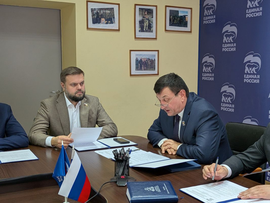 Артём Туров: В Смоленске утвердили повестку отчетно-выборной Конференции регионального отделения "Единой России" Артём Туров: В Смоленске утвердили повестку отчетно-выборной Конференции регионального отделения "Единой России"