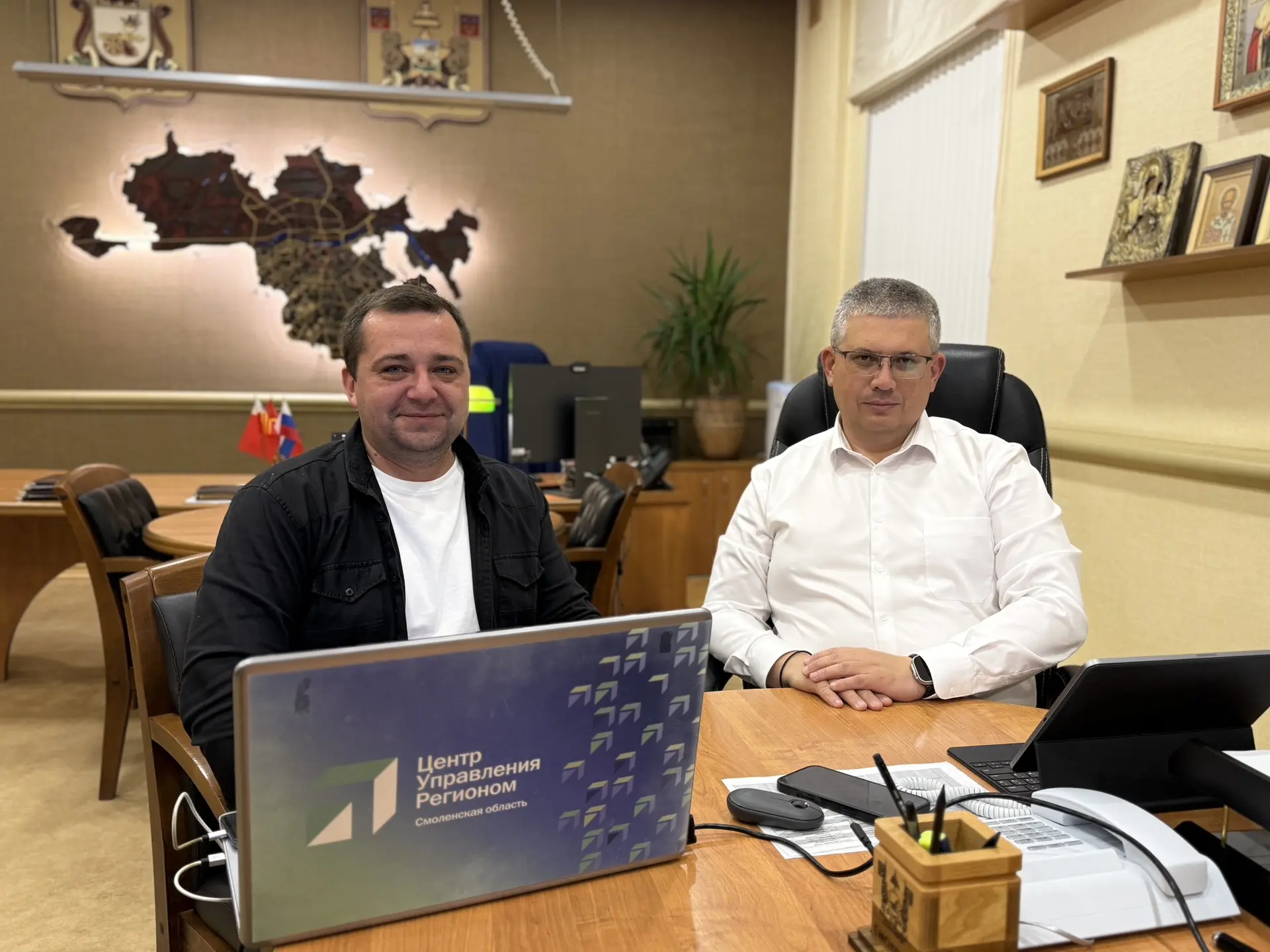 Александр Новиков: Провёл прямой эфир совместно с Центром управления регионом