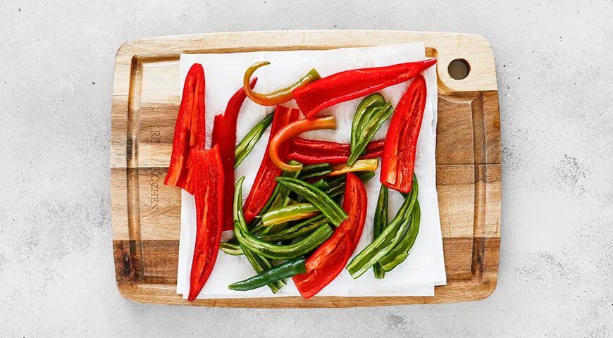 Как приготовить острый перец в масле: простой рецепт на зиму