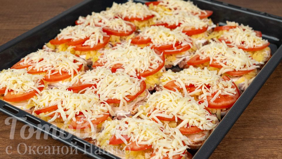 Изысканное мясное блюдо под овощной шубой: идеальное угощение для любого повода