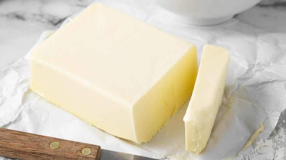 Как проверить сливочное масло дома: только качественный продукт пройдет эти тесты