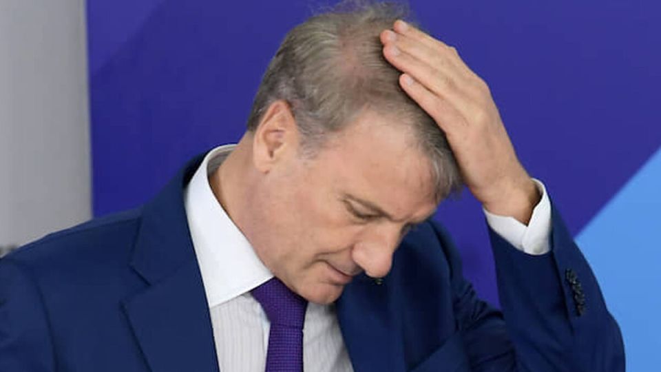 Сбербанк теряет клиентов: как и почему крупнейший банк страны оказался в ловушке