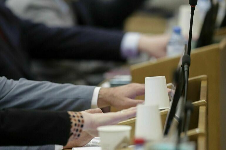 Промедление с реформами: финансовая поддержка НКО продлится до 2029 года