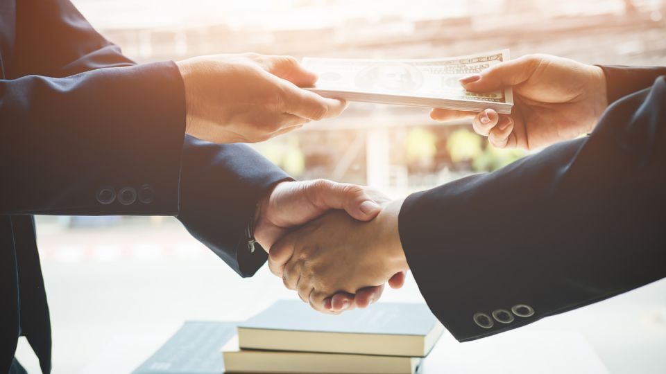 Секреты неочевидных выплат для наследников: на что можно рассчитывать