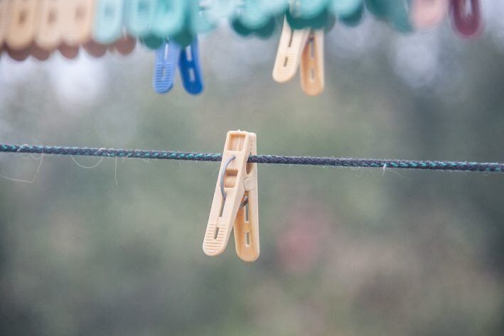 Как хранить шарфы и платки, чтобы они не потеряли свою красоту: хитрый совет