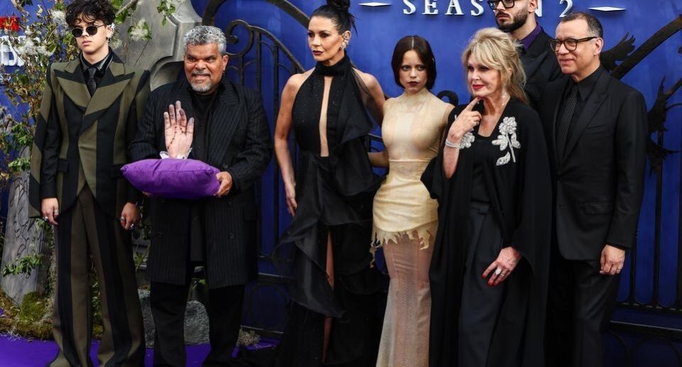 Уэнсдей возвращается: что ожидать от второго сезона культового сериала