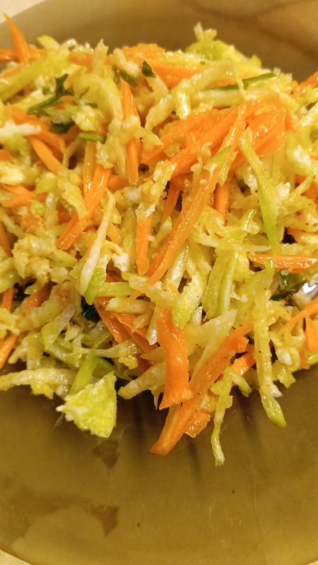 Вкусная nostalgia: салат из редьки и моркови для зимних дней