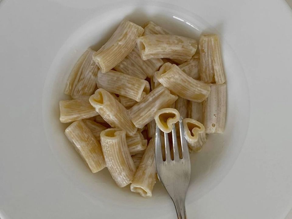 Секреты идеальной подливы для макарон: как сделать ее вкусной и без комков