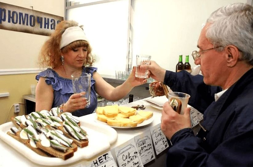 Правильные закуски для крепкого алкоголя: как не ошибиться