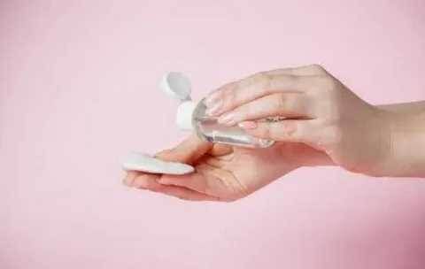 Ацетон в быту: неожиданные и полезные приложения для каждодневного использования